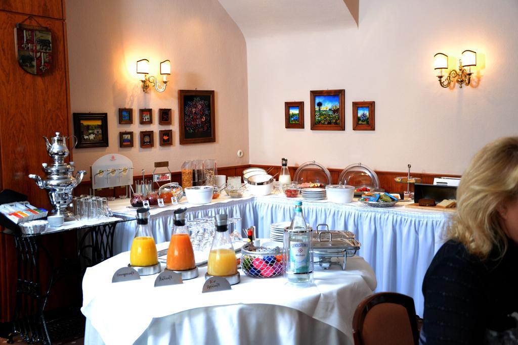 Hotel Binz Bernkastel-Kues Zewnętrze zdjęcie